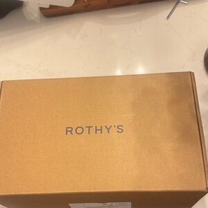 Rothy's Casual Clog in Dove. Size 10